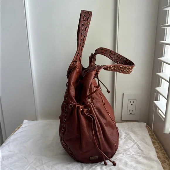 Kooba Leather shoulder bag - Picture 3 of 9